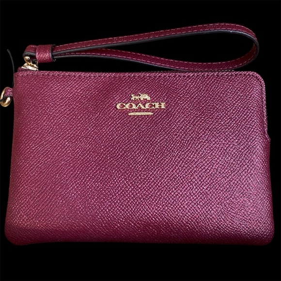 NWT Coach Zip Leather Wristlet - Picture 2 of 7